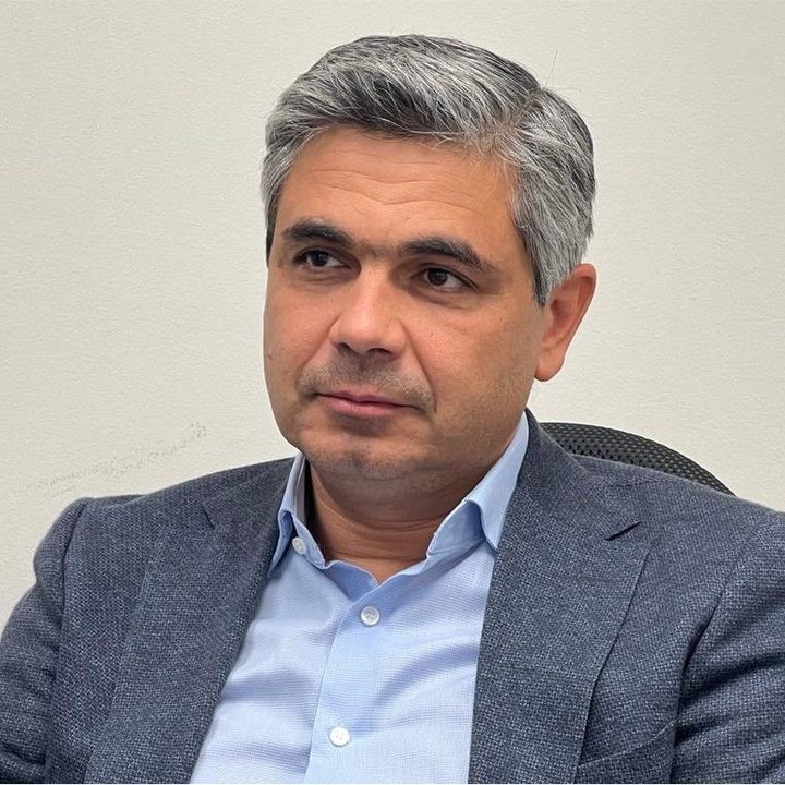 Dr. Ismail Shaker